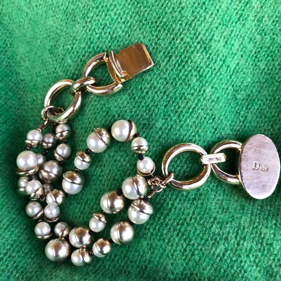 Christian Dior Multi Strand Pearls & Gold GORGEOUS…Must HAVE DIOR PIECE SO Glam - Picture 5 of 13